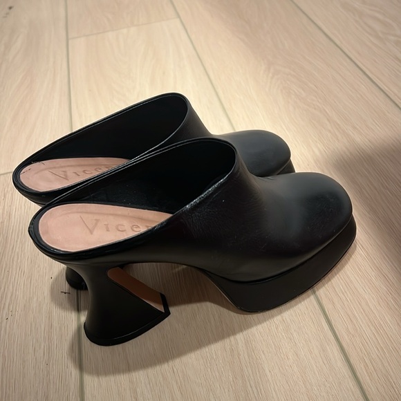 Vicenza closed toe heel - Picture 5 of 5